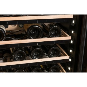VINOTÉKA ECELLAR150